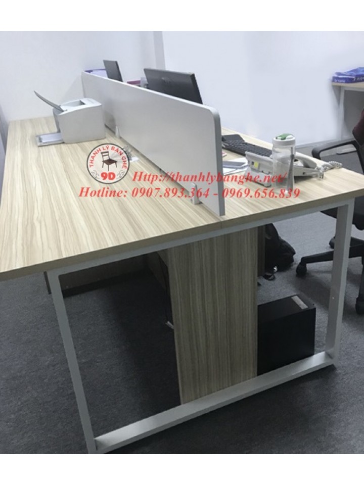 Thanh lý bàn cụm nhân viên 2m4x1m2